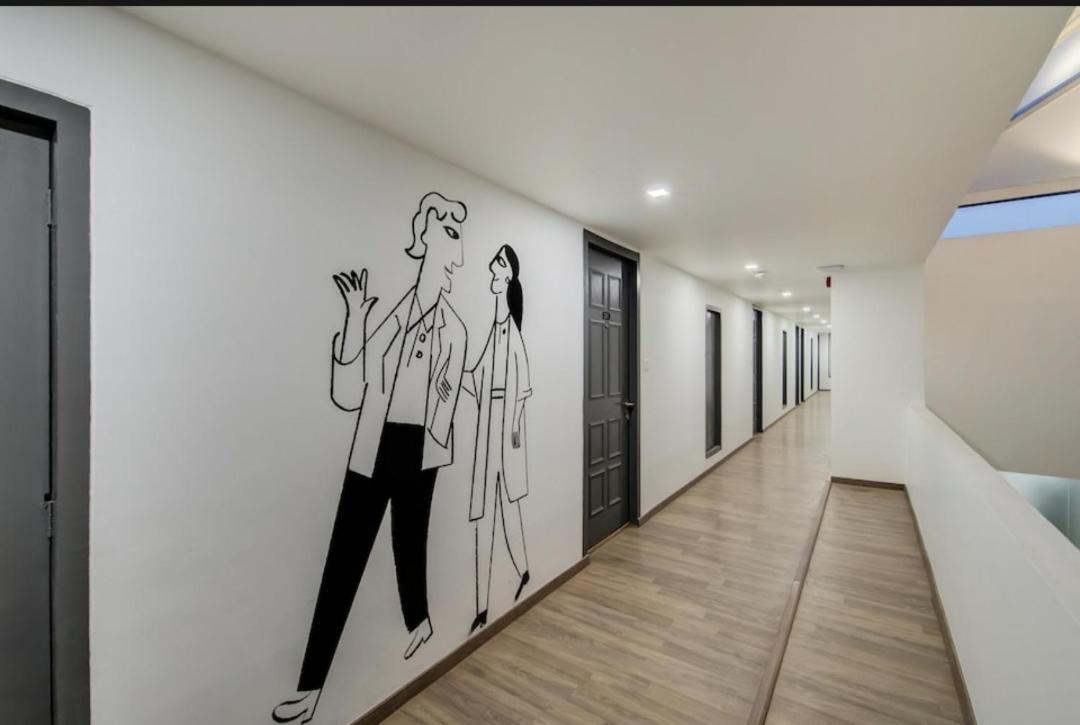 Hotel Town Plaza Πούνε Εξωτερικό φωτογραφία