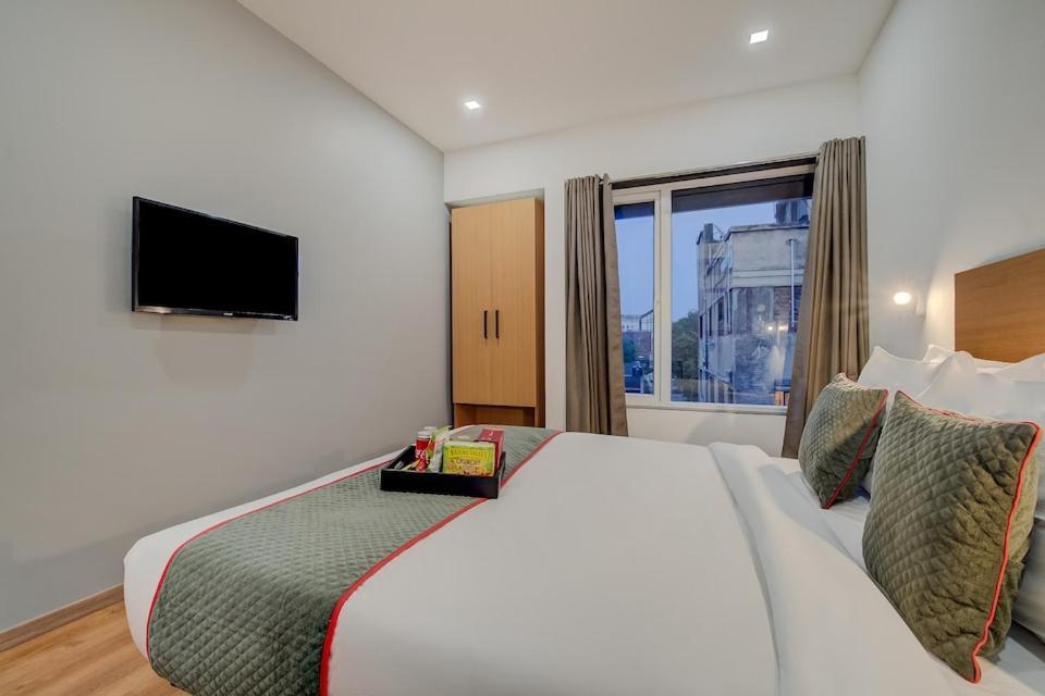 Hotel Town Plaza Πούνε Εξωτερικό φωτογραφία