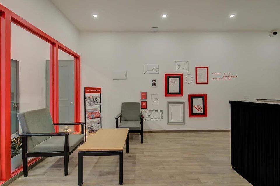 Hotel Town Plaza Πούνε Εξωτερικό φωτογραφία